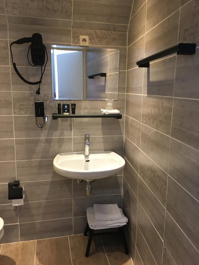 Hotel Plein 10 Zuidzande ภายนอก รูปภาพ